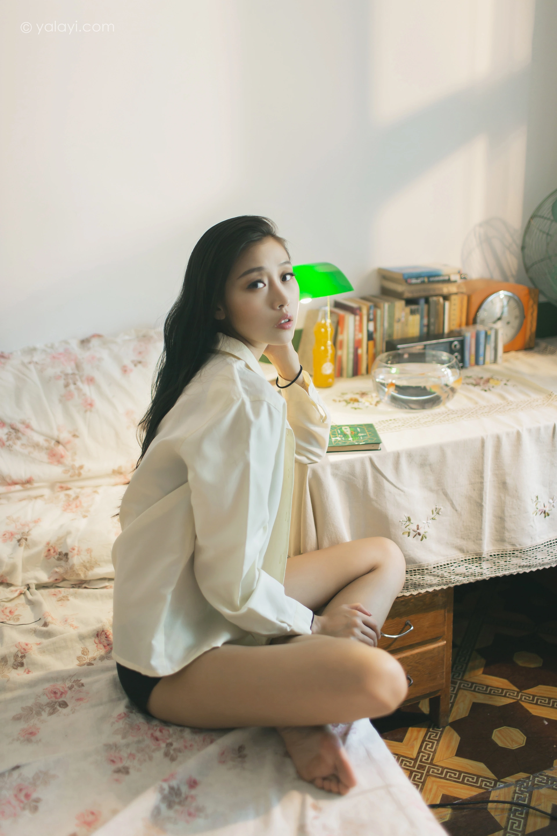 [YALAYI雅拉伊] 2023.03.01 NO.1011 白衬衣女神 图雅 3