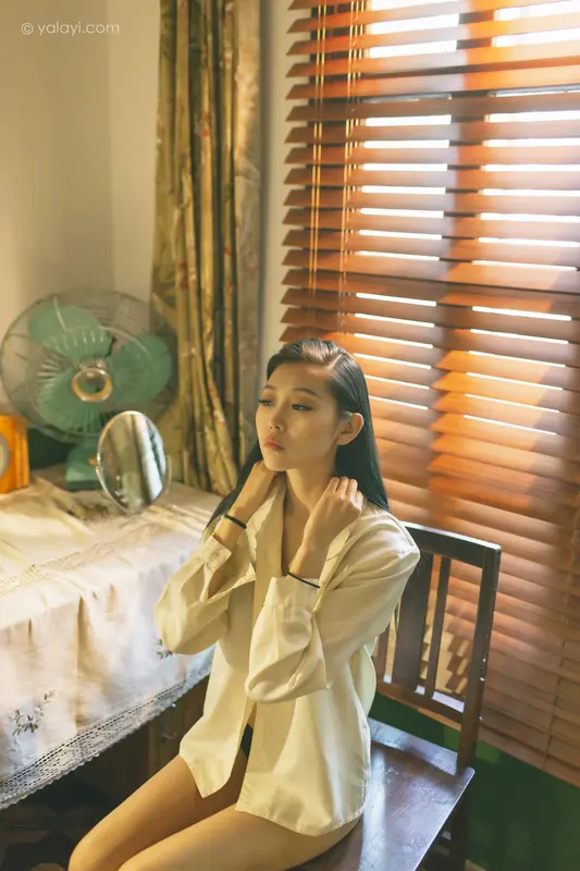 2023.03.01 NO.1011 白衬衣女神 图雅 - 雅拉伊